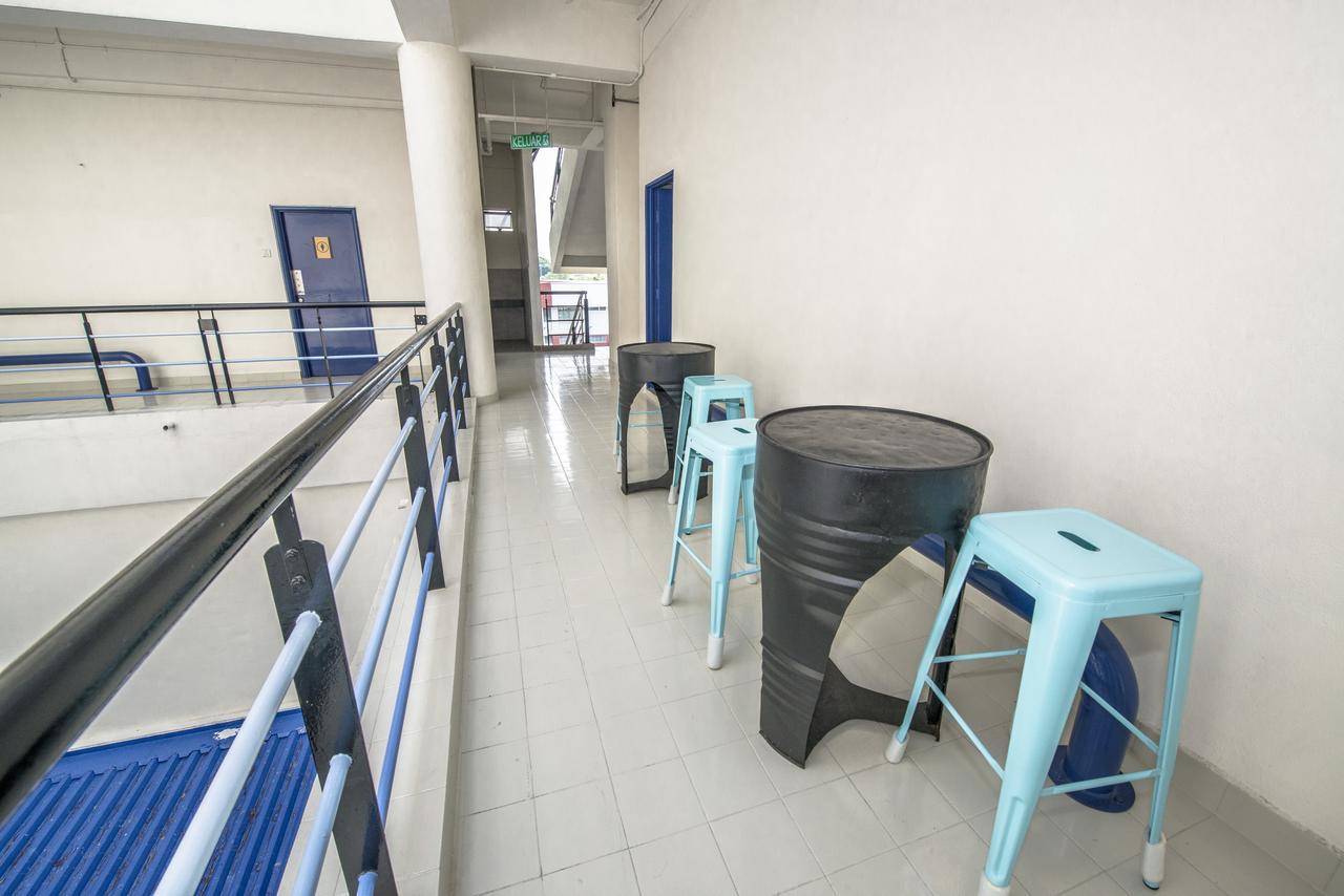 Im4U Hostel, Dek@T Puchong Εξωτερικό φωτογραφία